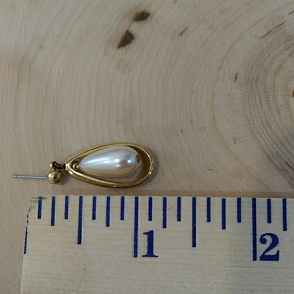 Vintage earring bundle - Picture 8 of 8